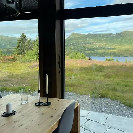 Modern Luxury And Homely Vibe In Ferienhaus Flå