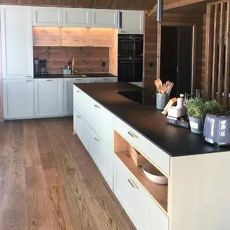 Modern Luxury And Homely Vibe In Ferienhaus *