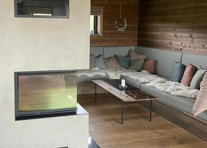 Holiday home Modern Luxury And Homely Vibe In